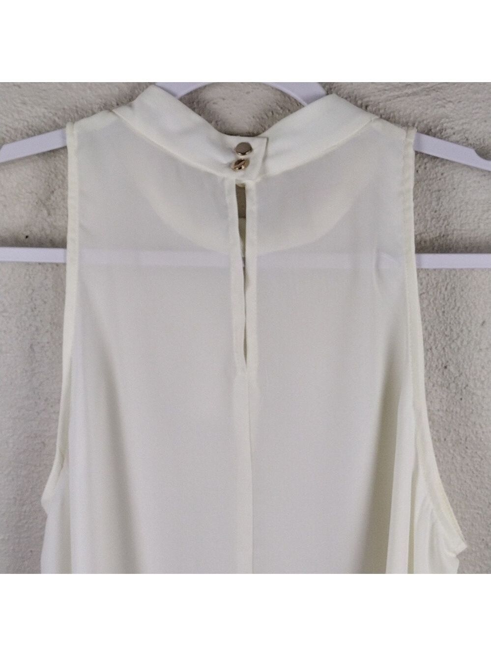 BLVD White Two Button Keyhole Jewel Embellished Collar Sleeveless High Low Top - Picture 8 of 13
